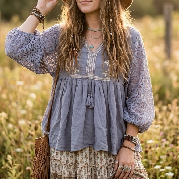 Suzanne Betro Tops - Suzanne Betro Boho Embroidered Lace Sleeve Swiss Dot Peplum Cottagecore Peasant